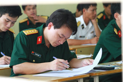 Đề Toán vừa sức, giám thị băn khoăn quy định mới