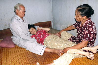 Kỳ I: Nước mắt người chiến thắng!