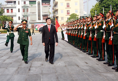 Chủ tịch nước Trương Tấn Sang dự lễ khai giảng Học viện Quốc phòng