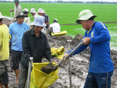 Khai thác nguồn lợi, phòng tránh thiệt hại