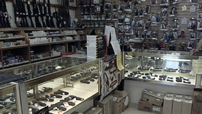 Người dân Mỹ sẽ “giã từ” súng đạn?