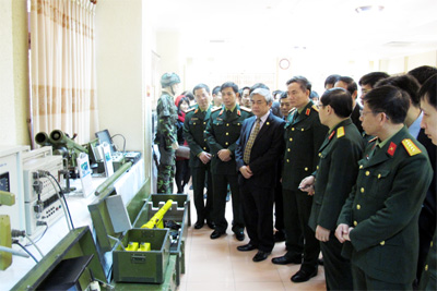 Xây dựng tiềm lực KH-CN phục vụ quân sự, quốc phòng