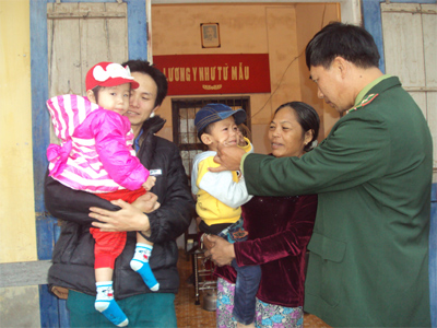 Giúp ngư dân thêm yên tâm bám biển