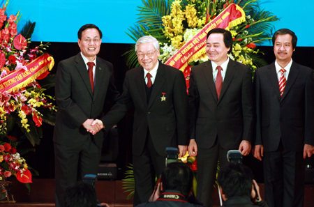 Tổng Bí thư dự Lễ kỷ niệm 20 năm Đại học Quốc gia Hà Nội