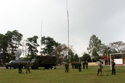 Tập huấn khai thác xe thông tin cơ động Trunking