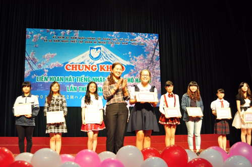 Chung khảo Liên hoan hát tiếng Nhật thành phố Hà Nội lần thứ 2