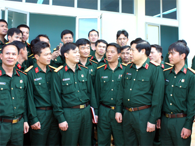 Đại tướng Phùng Quang Thanh thăm và làm việc tại Học viện Lục quân