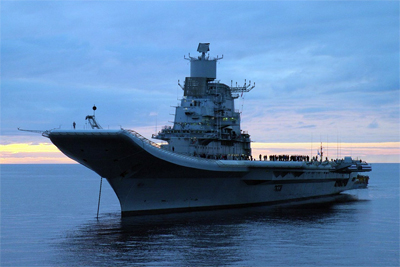 Nga, Ấn Độ và những toan tính trên thị trường vũ khí