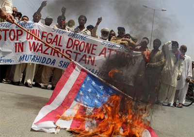 Vụ không kích gây khó cho chính phủ Pa-ki-xtan