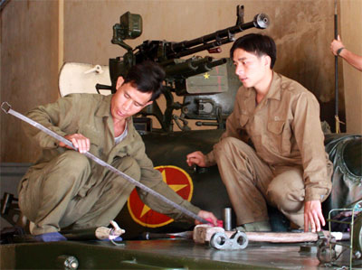 Vô-lăng, cọng rau và việc thiện