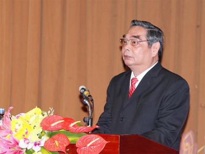 Xây dựng nền văn hóa Việt Nam tiên tiến, dân tộc, thấm nhuần tinh thần nhân văn, dân chủ
