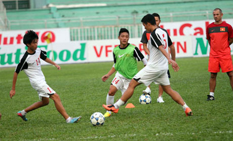 “U-19 Việt Nam sẽ áp đặt lối chơi lên U-19 AS Roma” 