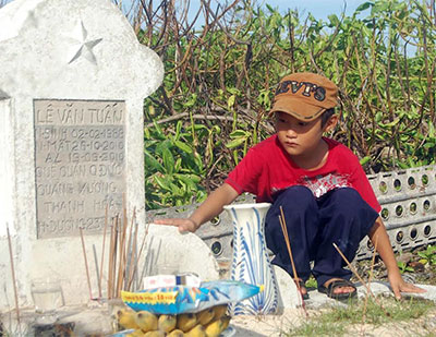 Trẻ thơ Trường Sa