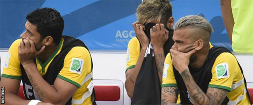 Bra-xin thêm một lần bị 