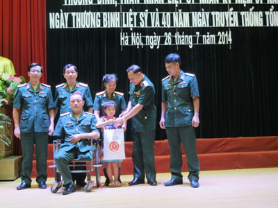 Gặp mặt 194 thương binh, thân nhân liệt sĩ công tác tại TCKT