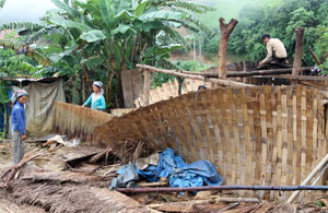 Đồng Tháp: Đảm bảo an toàn cho người dân vùng sạt lở 