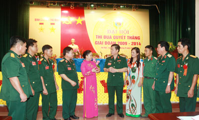 Tôn vinh các điển hình công binh