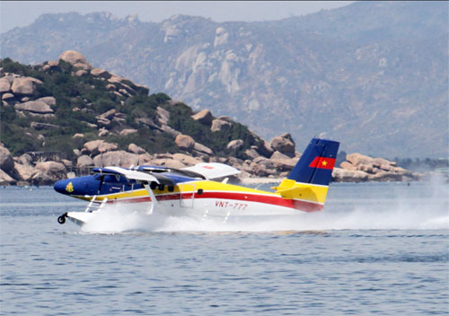 Phi đội trực thăng và thủy phi cơ huấn luyện bay 