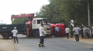 Ninh Thuận: 7 chiến sĩ cảnh sát bị thương do lật xe