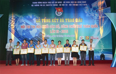 Trao giải Hội thi tin học khối cán bộ, công chức trẻ toàn quốc lần thứ 3