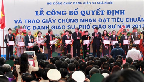 522 nhà giáo được công nhận chức danh giáo sư, phó giáo sư 