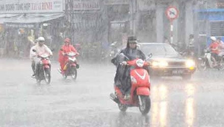 Bão số 4 sẽ suy yếu thành áp thấp nhiệt đới 