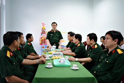 Trung tướng Nguyễn Trọng Nghĩa thăm, chúc Tết tại Cần Thơ