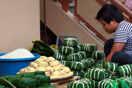 Làng Tranh Khúc miệt mài mang tới 