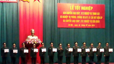 Huấn luyện sát với thực tiễn tuyến biên giới