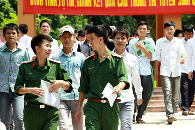 Nhiều điểm mới trong tuyển sinh quân sự năm 2015