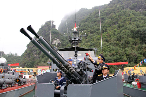 Bộ tư lệnh Vùng 1 Hải quân ra quân huấn luyện 