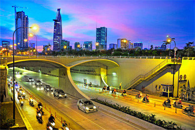 Triển lãm ảnh nghệ thuật “Lấp lánh thành phố tôi”