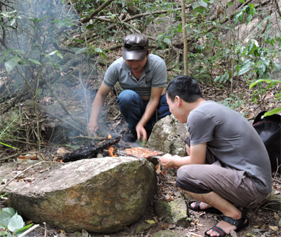 Đốt lửa dã ngoại dễ gây cháy rừng
