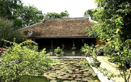 Điều chỉnh chính sách bảo tồn nhà vườn Huế trước tốc độ đô thị hóa 