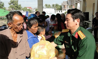 Nguồn lực xã hội gắn kết quân - dân