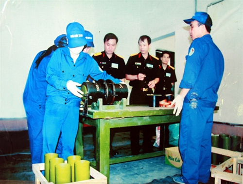 “Thương hiệu” đạn pháo lễ Z113