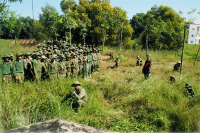 Gắn giảng dạy với giáo dục lòng yêu nước