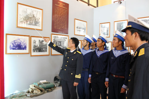 Toàn quân tổ chức nhiều hoạt động tưởng niệm, học tập tấm gương Đại tướng Võ Nguyên Giáp