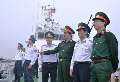 Thượng tướng Nguyễn Thành Cung thăm và làm việc với Vùng 1 Bộ Tư lệnh Cảnh sát biển Việt Nam
