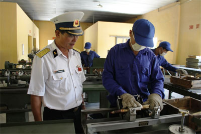 Như những đóa hoa lặng thầm tỏa hương