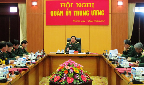 Lãnh đạo toàn diện, tạo tiến bộ vững chắc trong thực hiện nhiệm vụ năm 2014