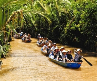 Cùng “bắt tay” phát triển du lịch