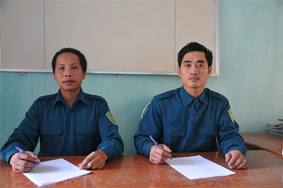 Hai dân quân dũng cảm bắt cướp