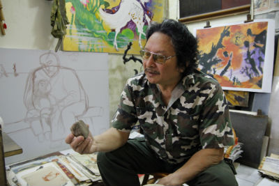 Từ ký họa chiến trường đến “sỏi, đá chiến tranh”