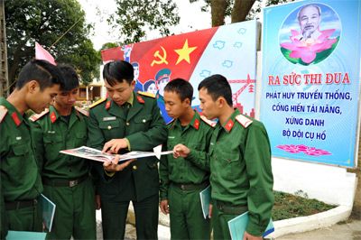 Niềm tin, khí thế mới ở trung đoàn phát động điểm