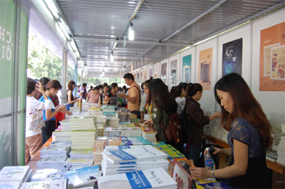 Tiệm cận tính chuyên nghiệp