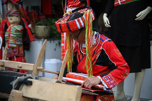 Tìm hướng xây dựng, phát triển sản phẩm du lịch tỉnh Hà Giang