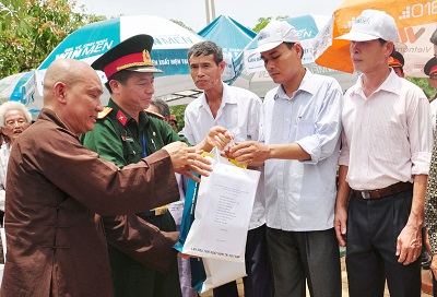 Những nẻo đường tình nghĩa