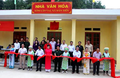 Bộ CHQS tỉnh Thái Nguyên bàn giao Nhà văn hóa tặng bản Lân Vai