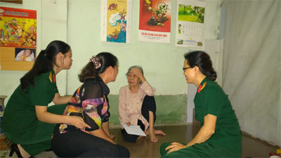 Người cùng tòa soạn